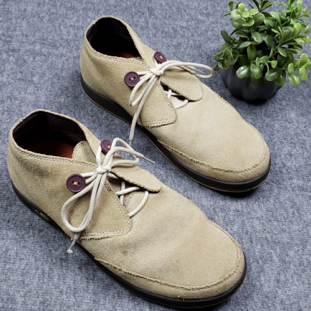 Chaco Tan Suede Chukka Boots